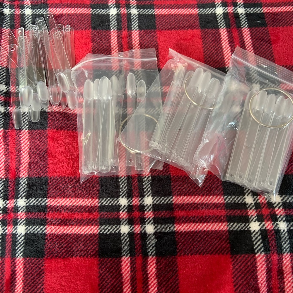 Lot of fake nail rings